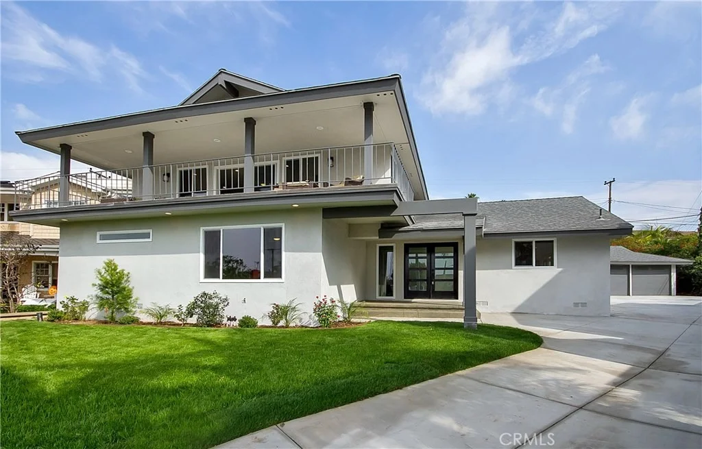 Photo of 720 Sandpiper Drive
