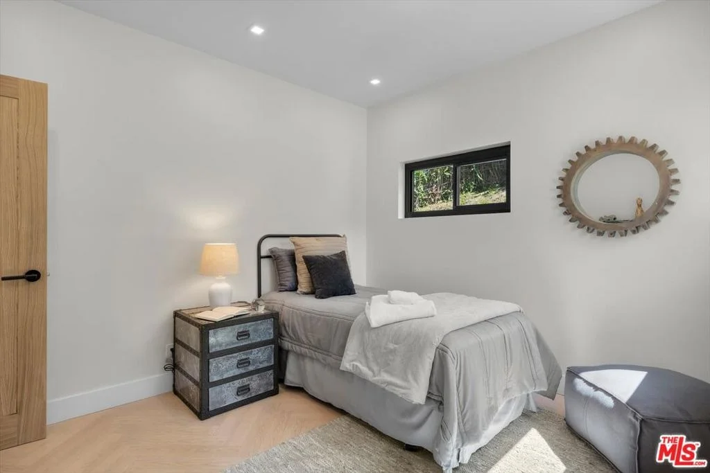 Photo of 4847 Brewster Drive