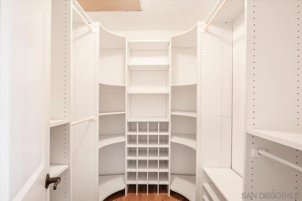 Photo of 770 Alamo