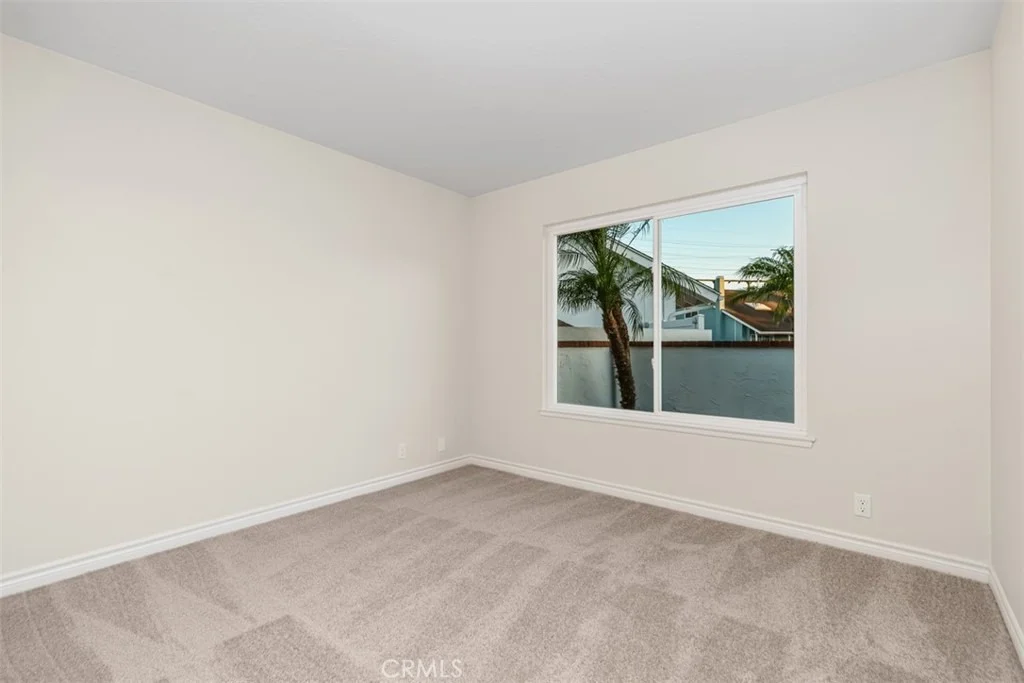 Photo of 10081 Spar