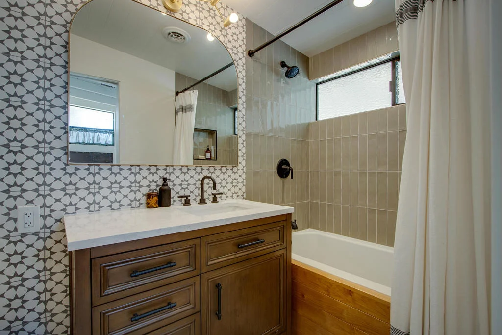 Photo of 6673 Hillview Road