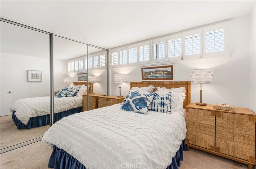 Photo of 6910 W Oceanfront