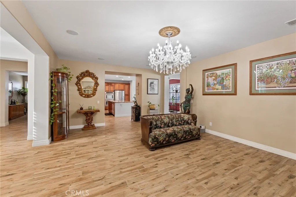 Photo of 6757 Serrano