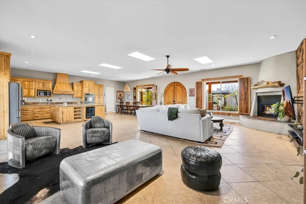 Photo of 7423 Juniper Road
