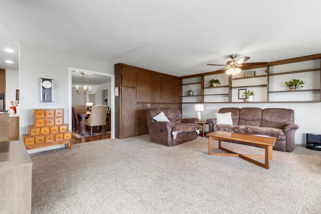 Photo of 1573 Villa Crest Drive