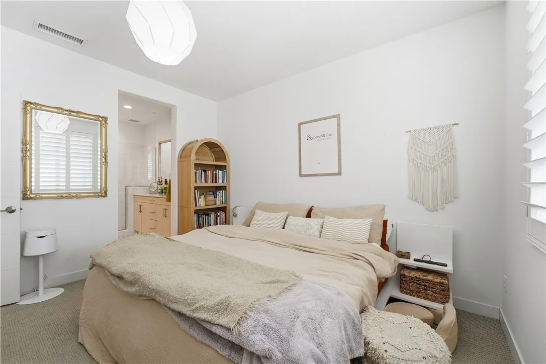 Photo of Unit 708 at 9942 Artesia Boulevard