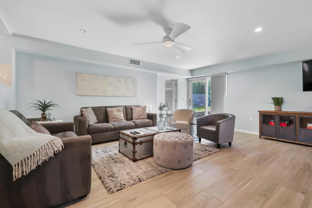 Photo of 54677 Avenida Diaz