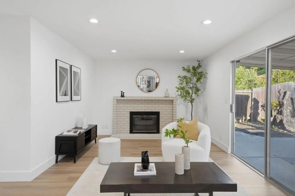 Photo of 4199 Loganberry Drive