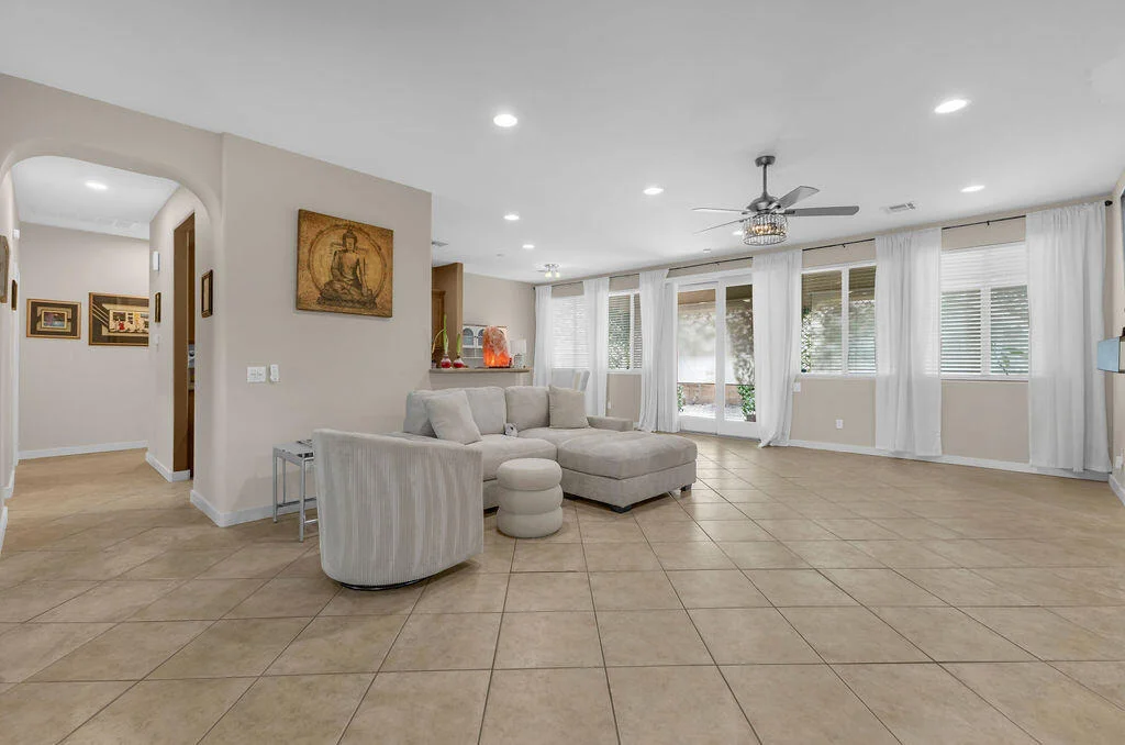 Photo of 65166 Cliff Circle