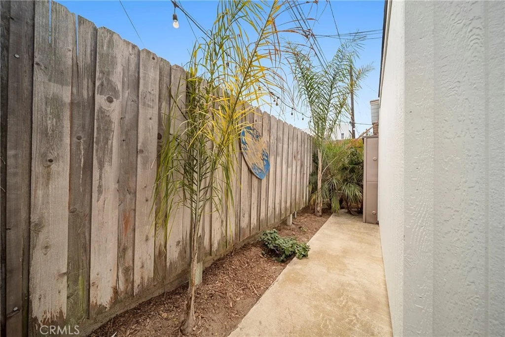 Photo of 244 Cahuenga Drive