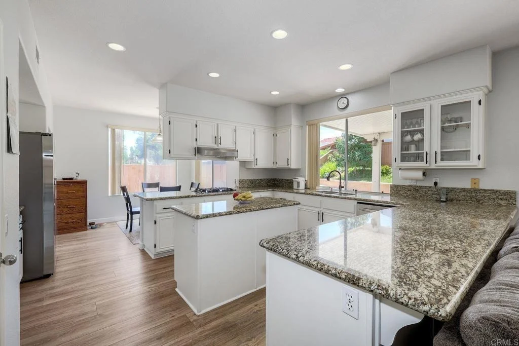 Photo of 750 Avenida De La Barca
