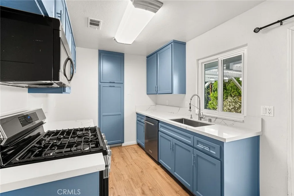 Photo of 1557 Cambridge Avenue