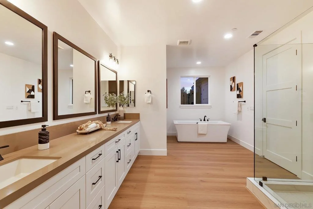 Photo of 39301 Corte Venture