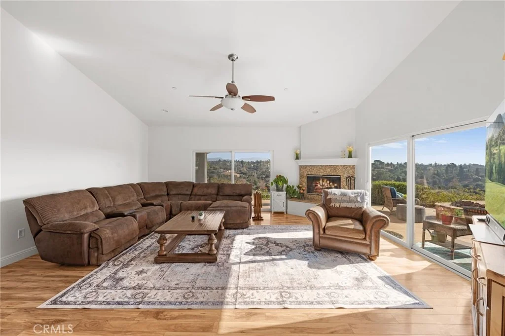 Photo of 2240 Aqua Hill Road
