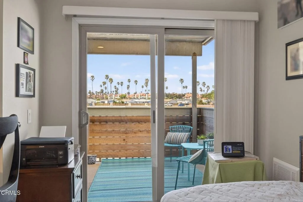 Photo of 2955 Harbor Boulevard