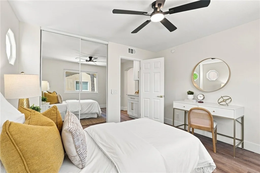 Photo of 30062 Topsail
