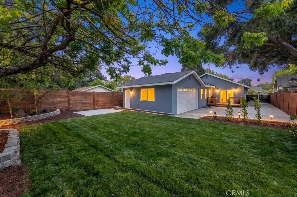Photo of 469 Highland