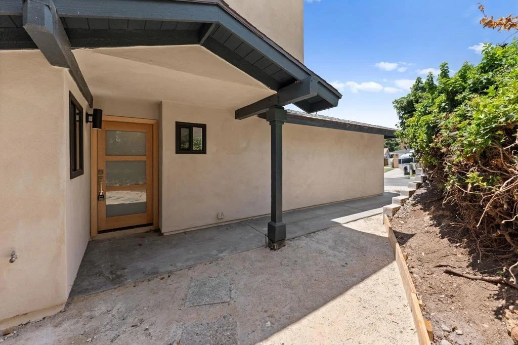 Photo of 6423 Goodwin Street