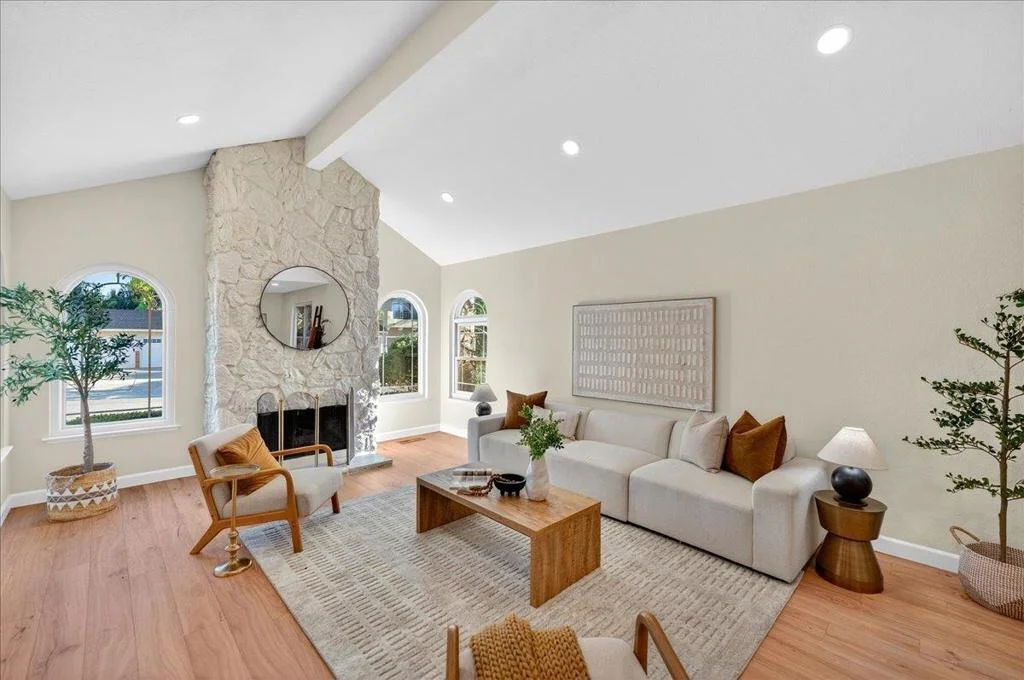 Photo of 292 Apricot Lane
