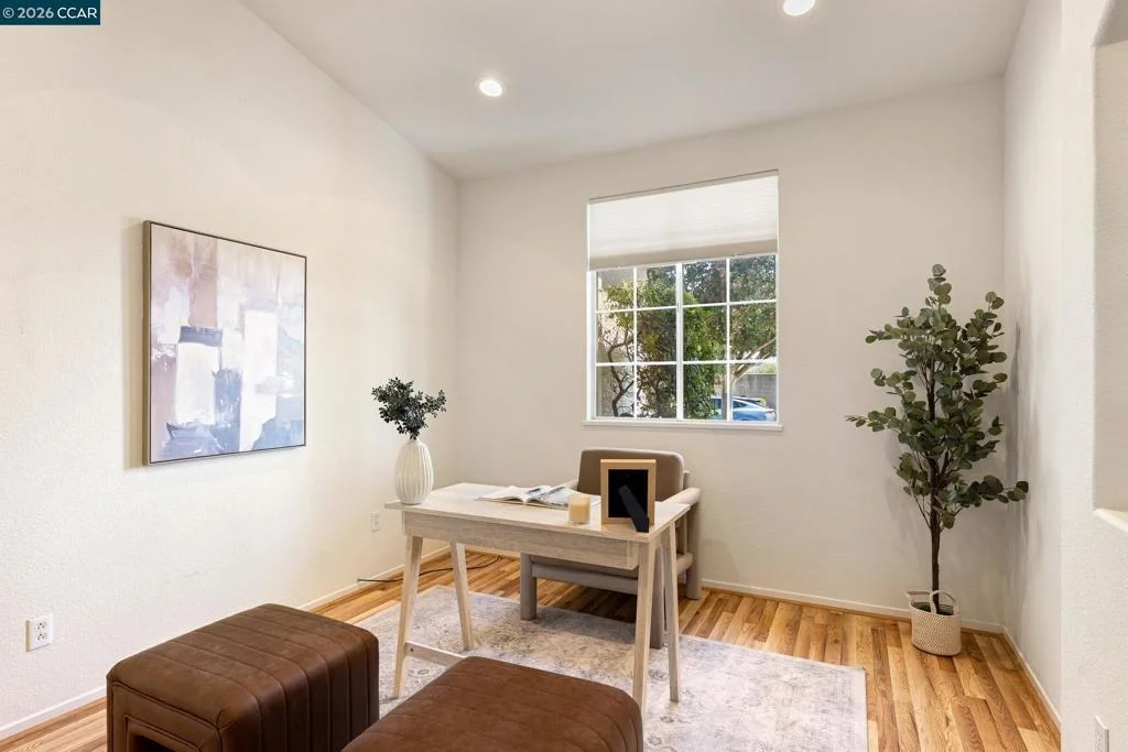Photo of 287 Mandarin Cir