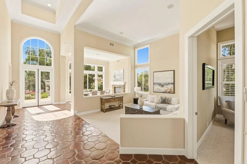Photo of 6223 Paseo Colina