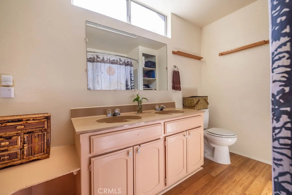 Photo of 433 Catalina