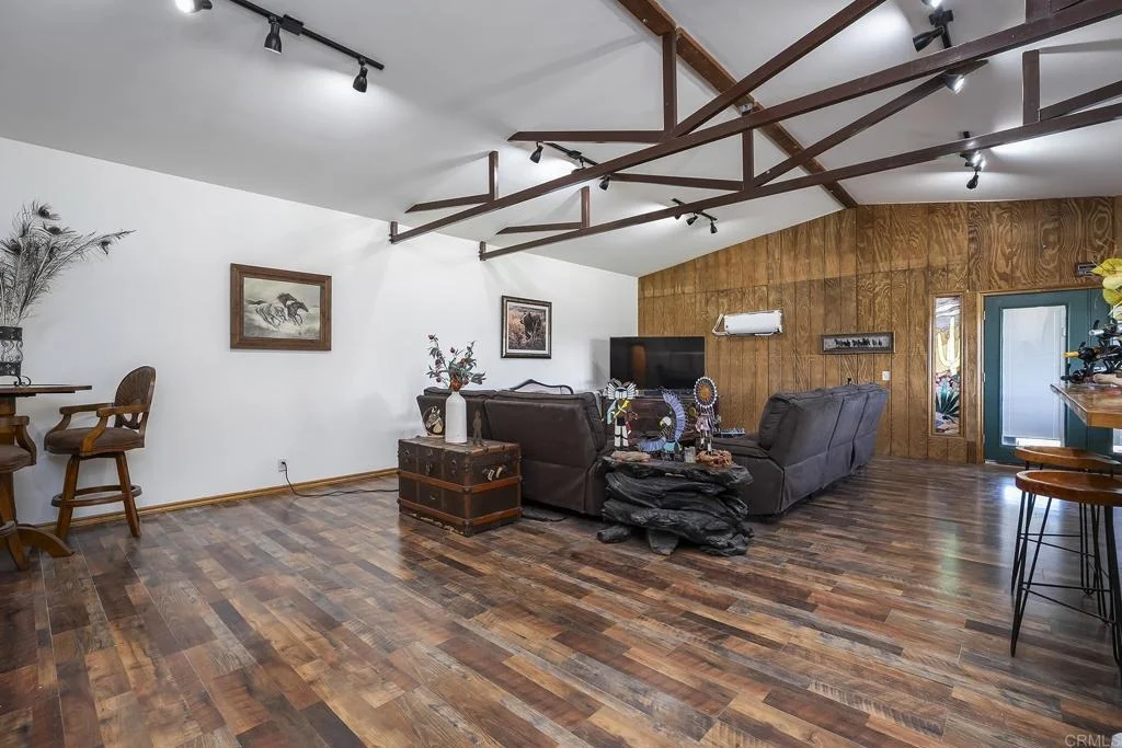 Photo of 1315 FARMER RD
