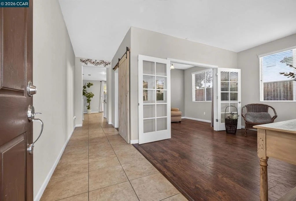 Photo of 328 Silver Bell Way