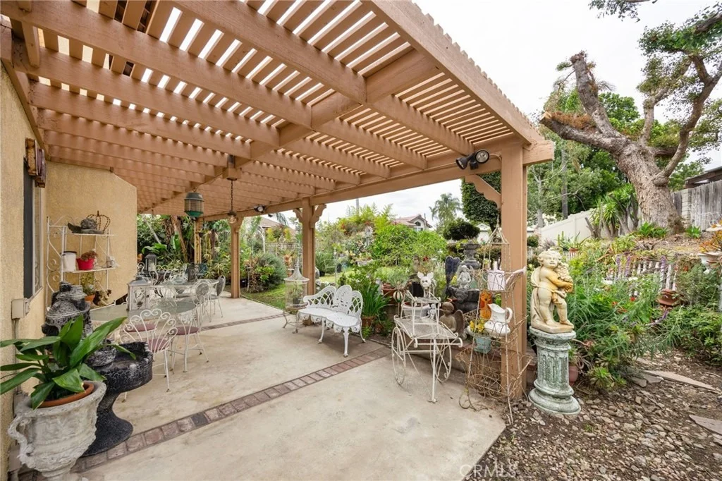 Photo of 6990 Stanislaus
