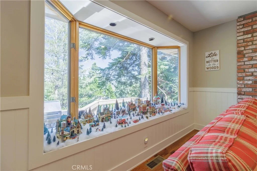 Photo of 226 Birchwood Drive
