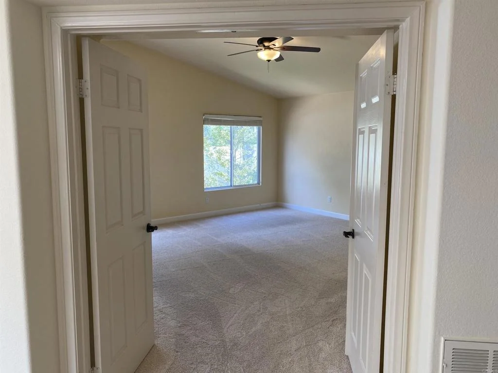 Photo of 1068 Barsky Lane