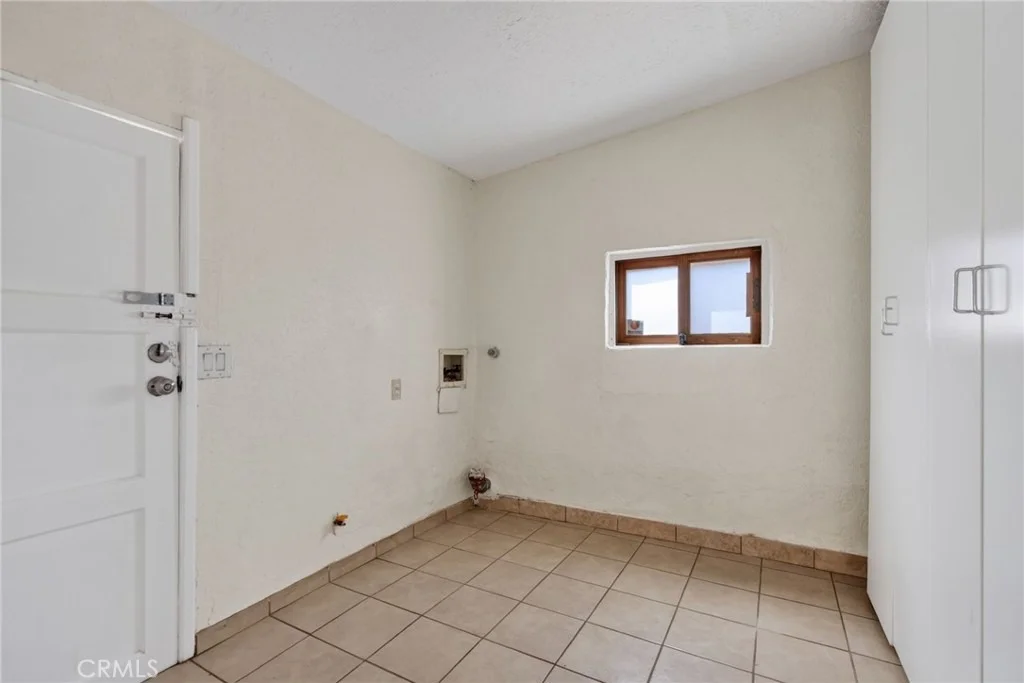 Photo of 160 Highland Avenue