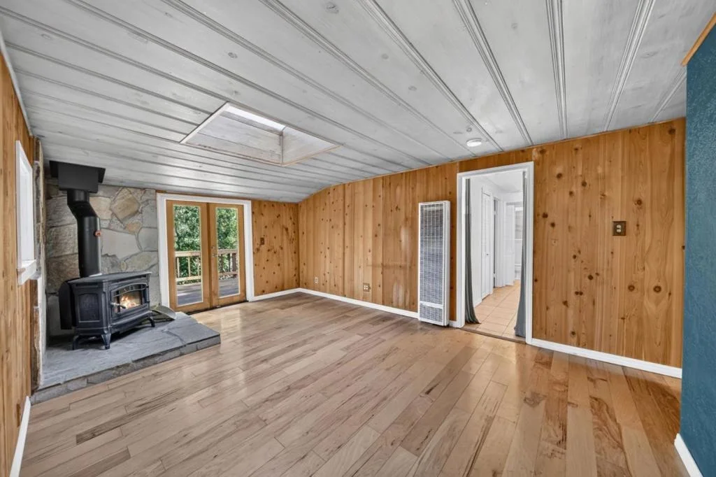 Photo of 121 Mahogany Way