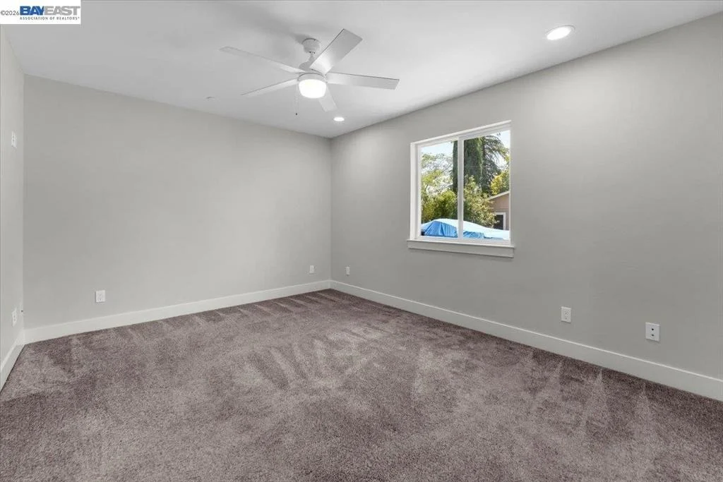 Photo of 2584 Reservoir Ln