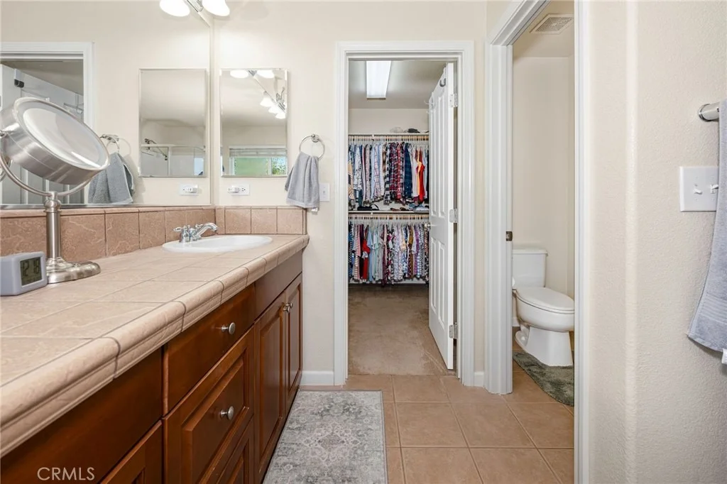 Photo of 634 Salomon Dr