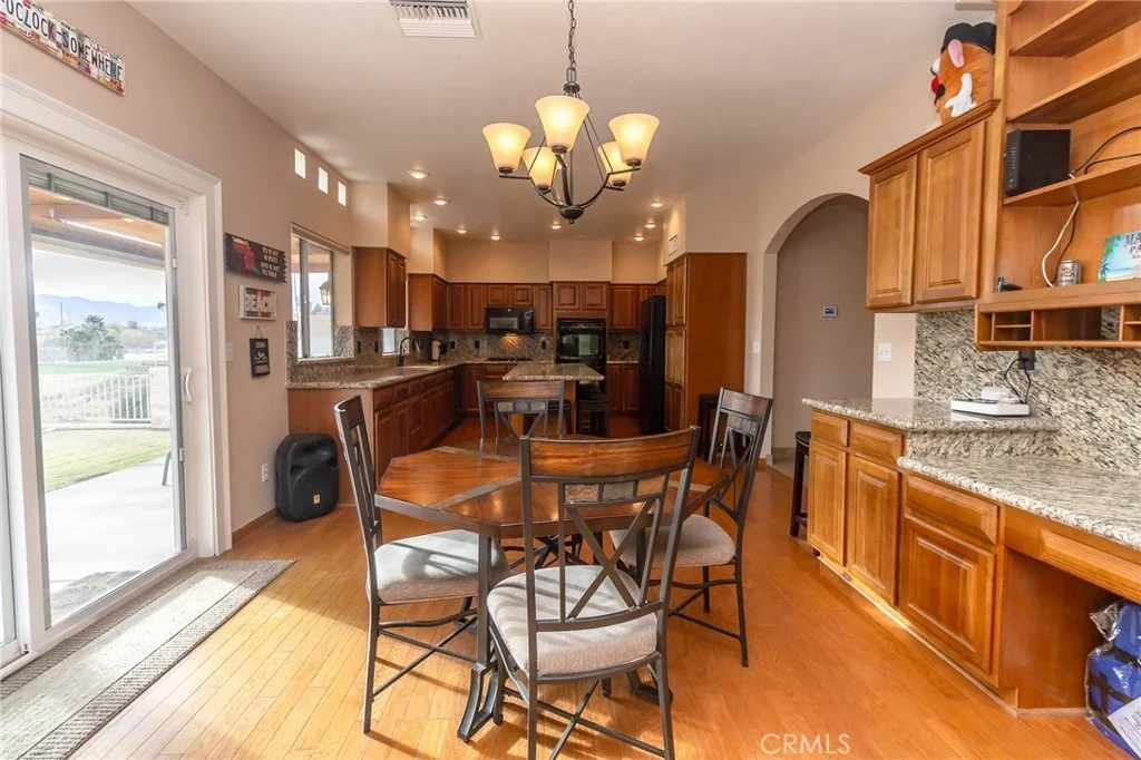 Photo of 915 Beach Drive