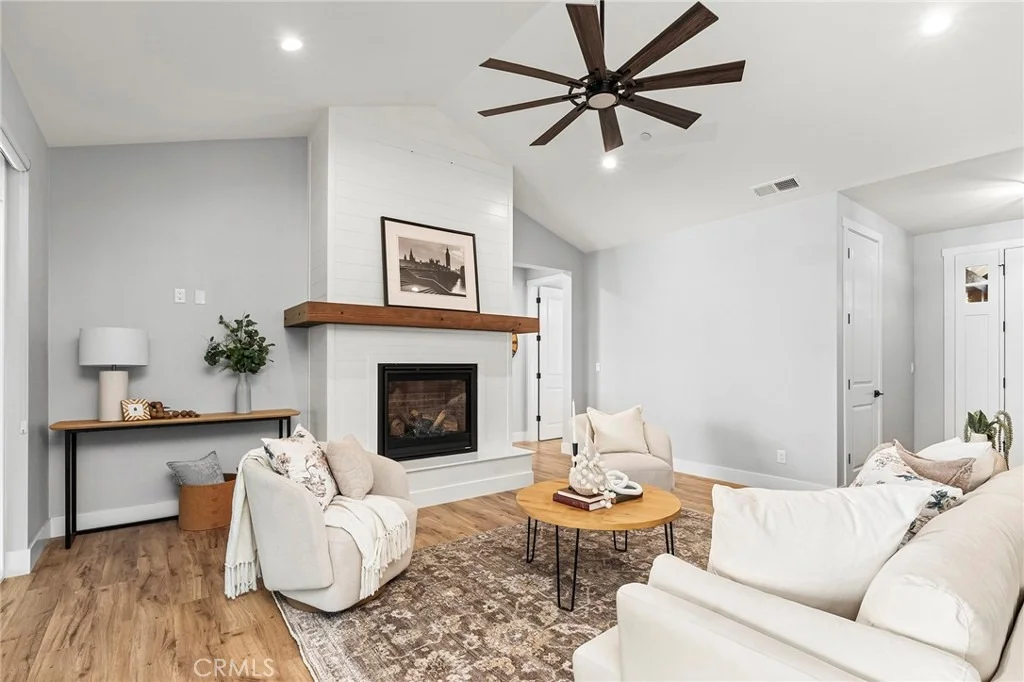 Photo of 212 Valley View Drive