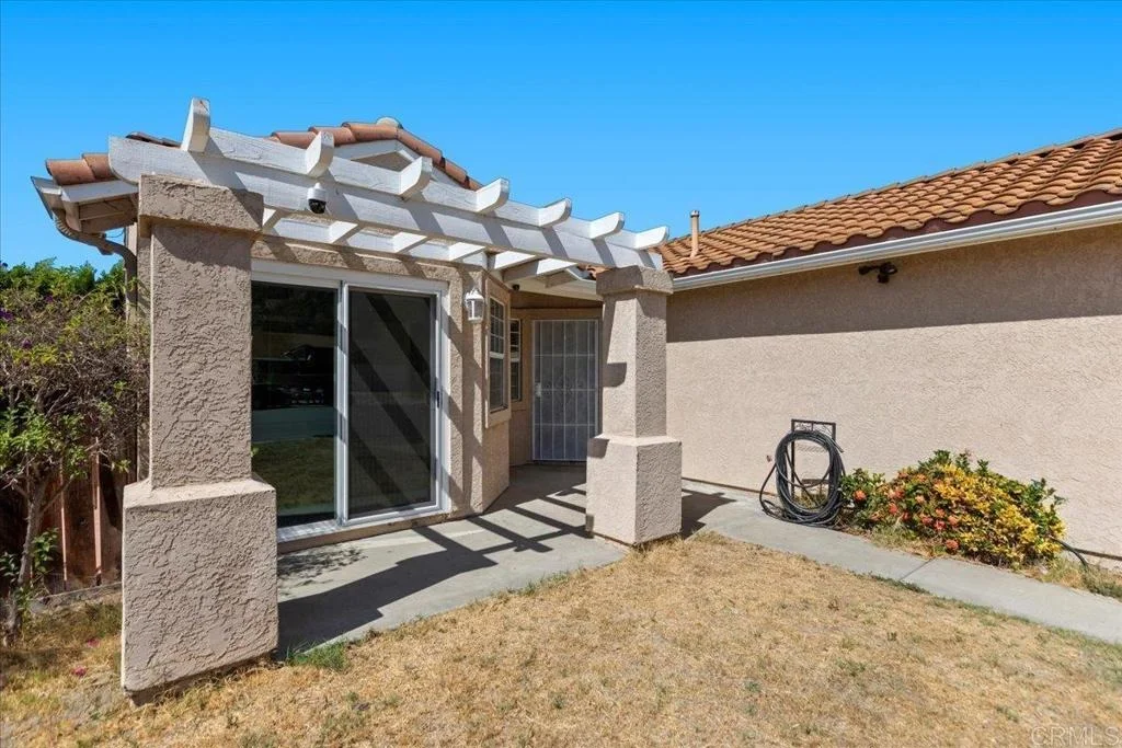 Photo of 4972 Lake Shore Court