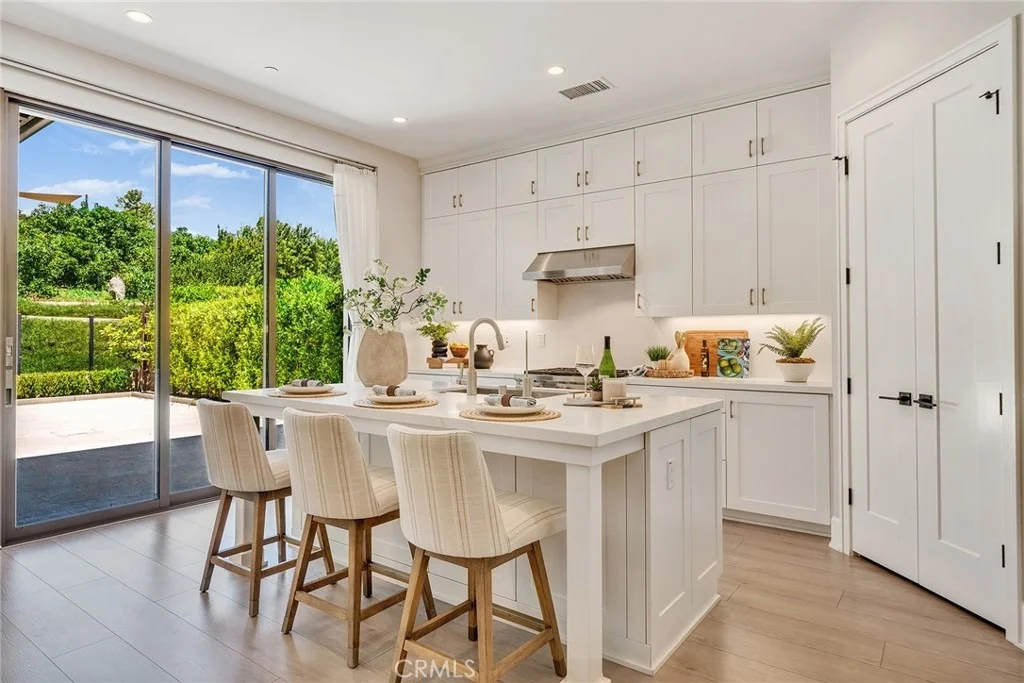 Photo of 152 Statura