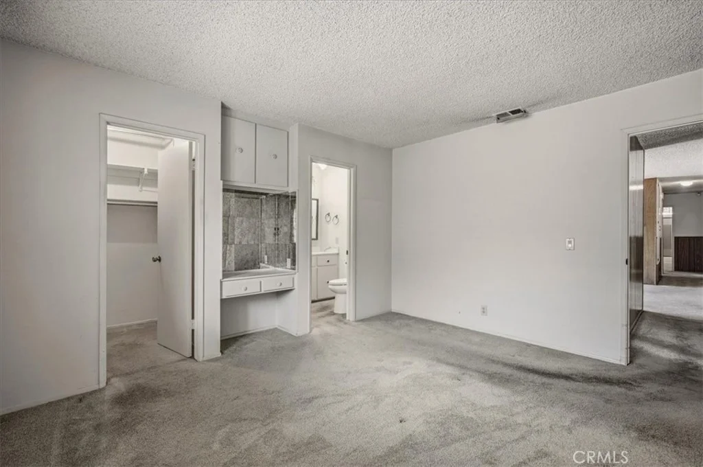Photo of 929 W Pinto Court