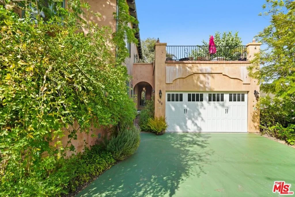 Photo of 754 Basin Drive
