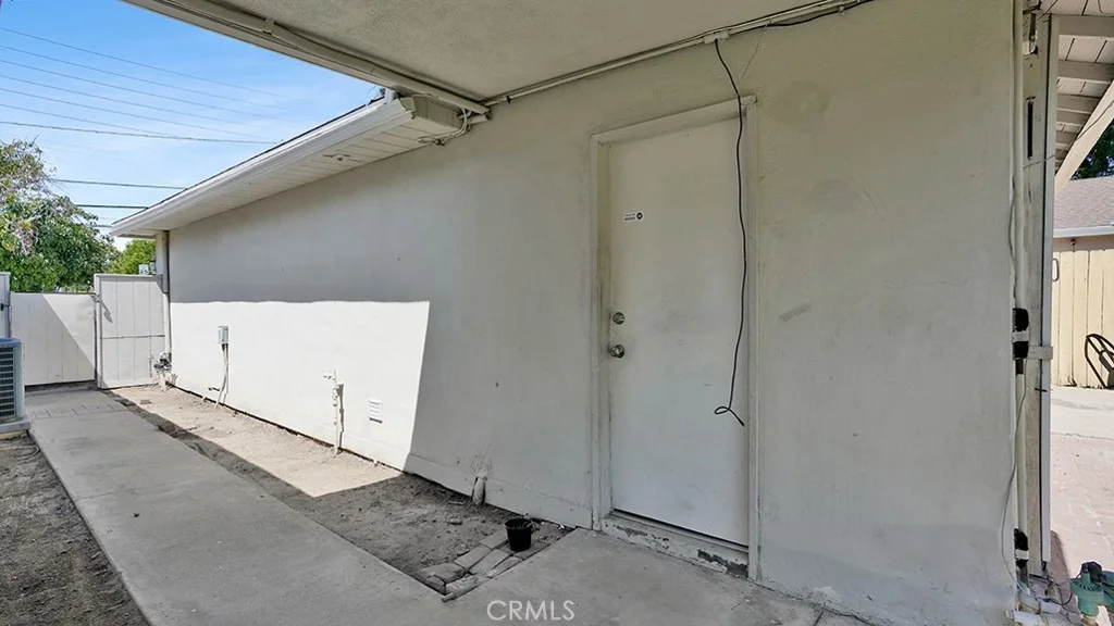 Photo of 1226 W North
