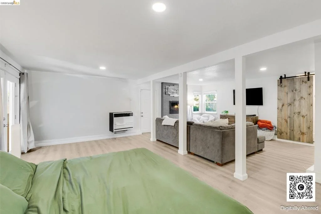 Photo of 335 Pepper Dr