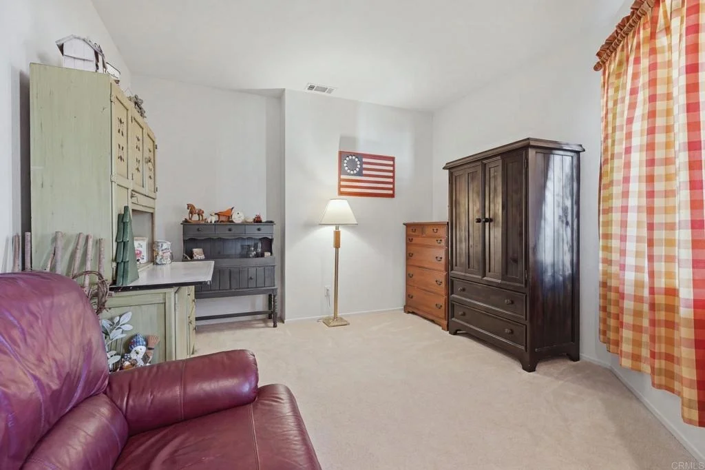 Photo of 33012 Regina Drive
