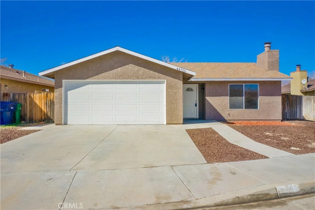 Photo of 44755 Jefferson Court