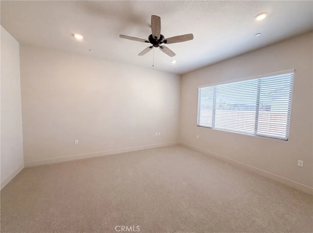 Photo of 2262 N Marion
