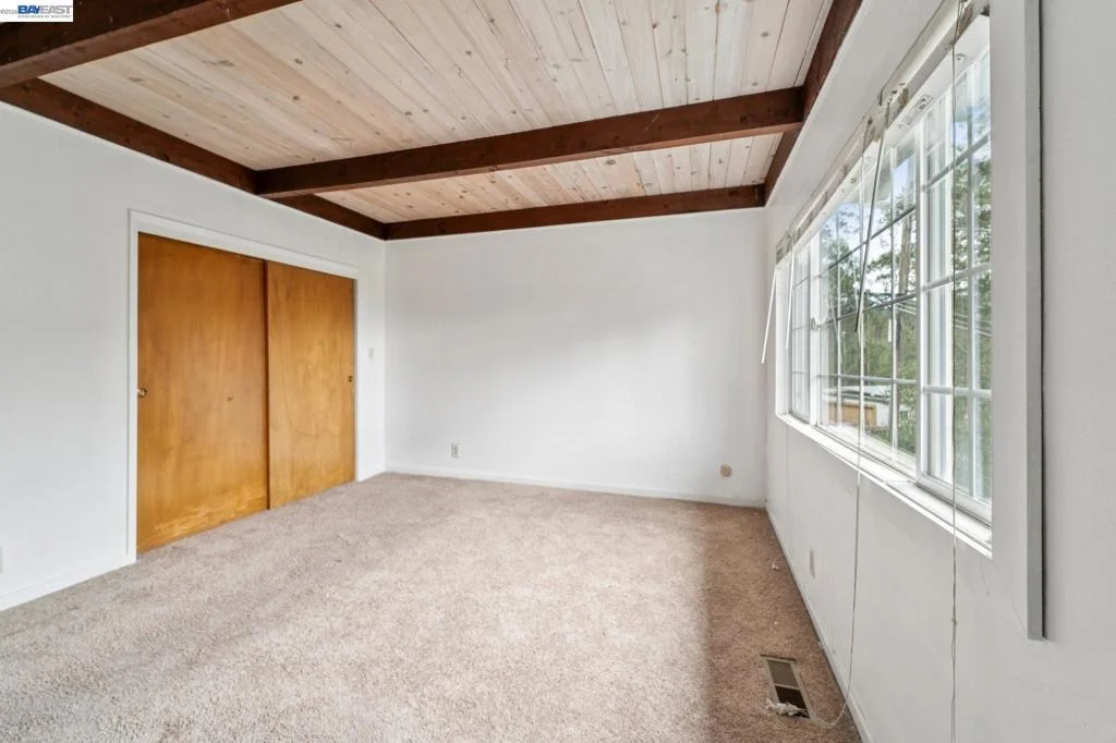 Photo of 6151 Valley View Rd