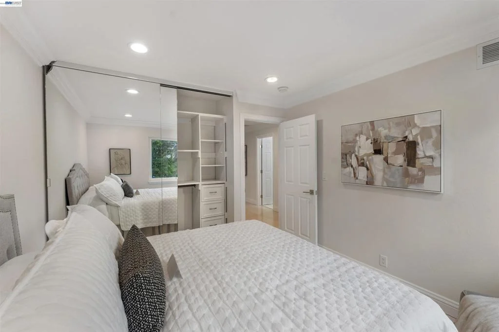 Photo of 111 Silver Cloud Place