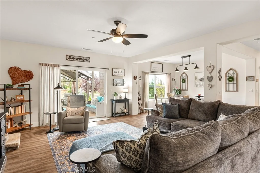 Photo of 6240 Wall Lane
