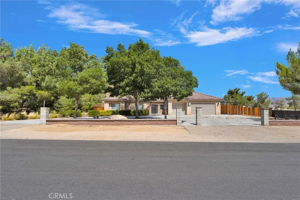 Photo of 17111 Mesquite Road